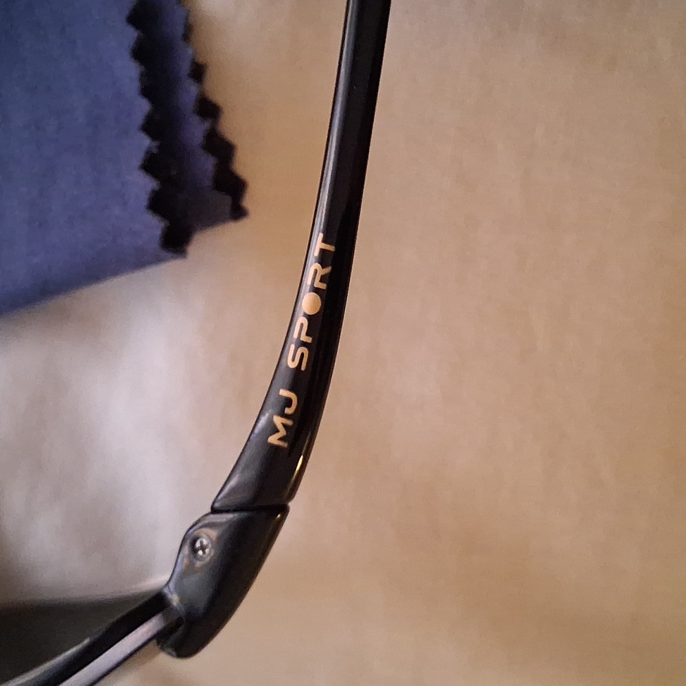 Maui Jim Black Sunglasses Pouch - Picture 3 of 10